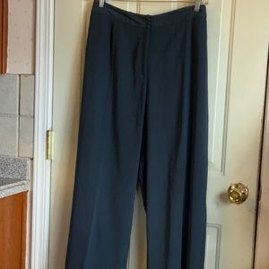 Steel gray long pants with side pockets